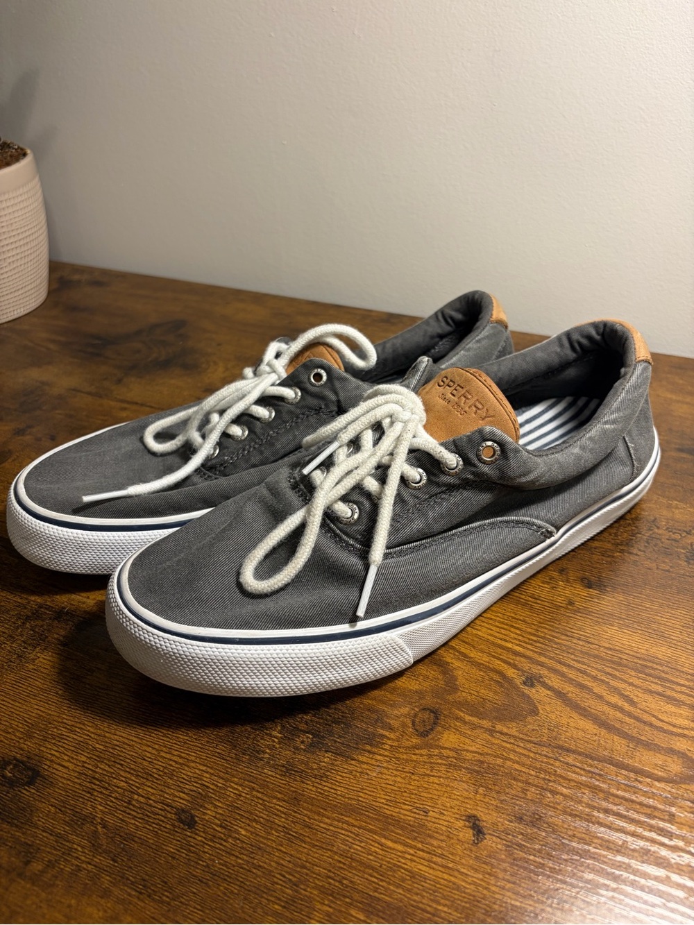 Sperry Striper II CVO Sneakers Boat Shoes Men’s Size 11